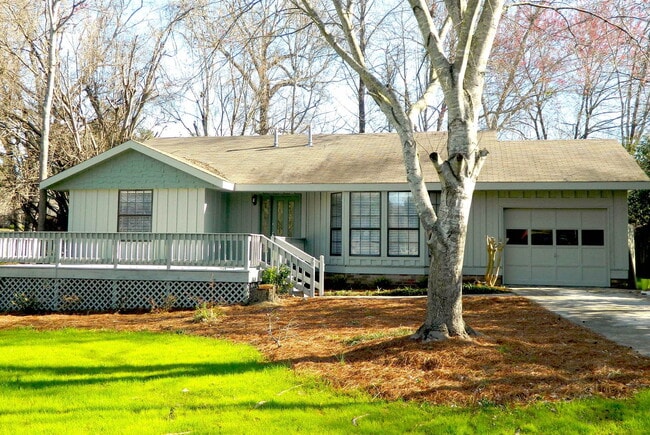 property at 471 Lawrence Dr