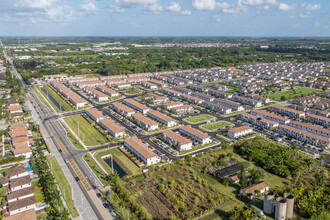 Lennar at Corsica in Princeton, FL - Building Photo - Building Photo