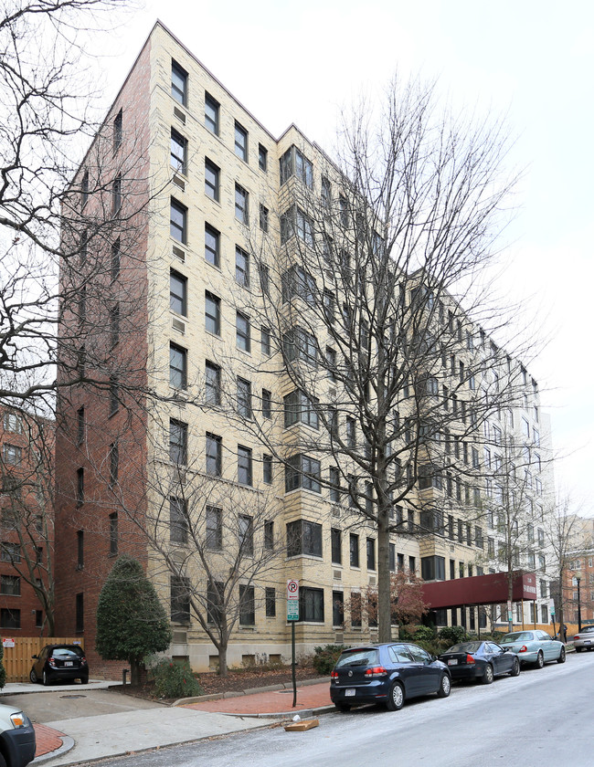 Swarthmore Condos in Washington, DC - Foto de edificio - Building Photo