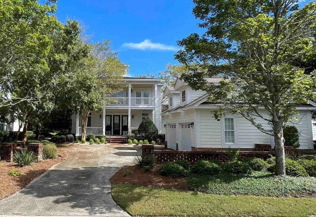 91 Cottage Ct in Pawleys Island, SC - Building Photo