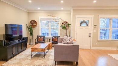 279 Suffolk Ave in Revere, MA - Building Photo - Building Photo