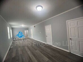 3904 Deodar St in East Chicago, IN - Foto de edificio - Building Photo