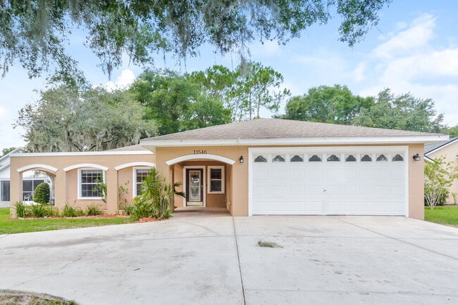 property at 11546 Lake Dr