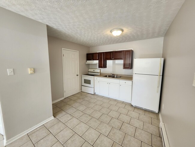 property at 2 Arena Ln
