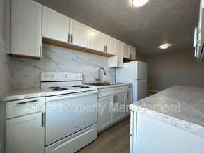 723 Ella St in Beatrice, NE - Building Photo - Building Photo