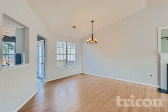 3020 Lake Park Ct in Acworth, GA - Building Photo - Building Photo