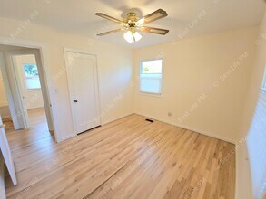 7037 N Monteith Ave in Portland, OR - Building Photo - Building Photo