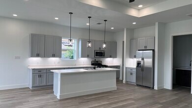 3810 St Simon Manor Dr in Houston, TX - Building Photo - Building Photo