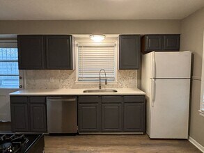 4414 Kingsley Dr in Indianapolis, IN - Building Photo - Building Photo