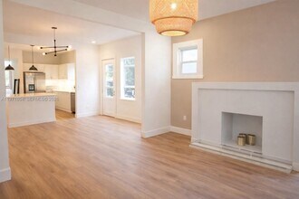 640 NE 71st St in Miami, FL - Building Photo - Building Photo