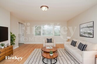 14340 Kenwood Ave in Dolton, IL - Building Photo - Building Photo