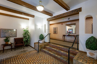 The Carlton in Tacoma, WA - Building Photo - Lobby