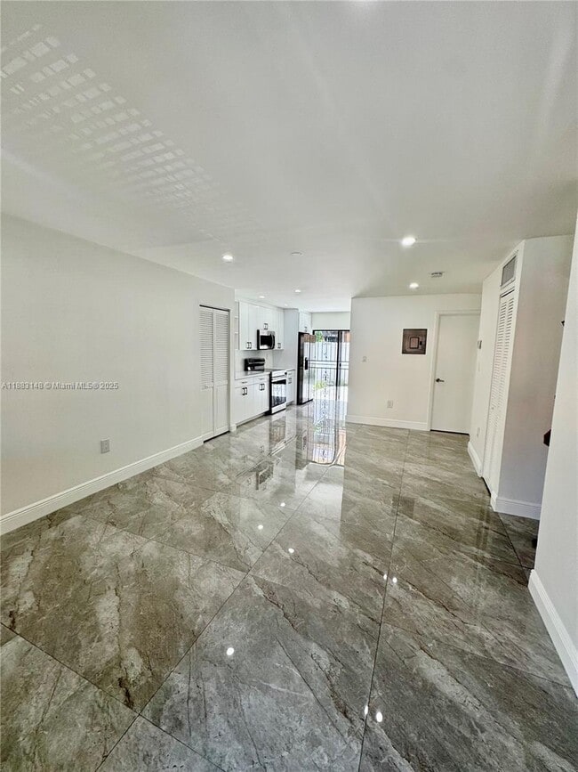 property at 2740 W 61st St