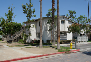 1603 S Calle Del Sol Apartments