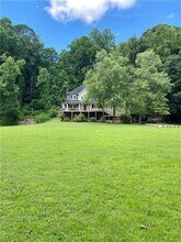 815 E Hembree Crossing in Roswell, GA - Building Photo - Building Photo