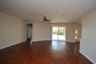 10 Roxbury Ln in Palm Coast, FL - Building Photo - Building Photo