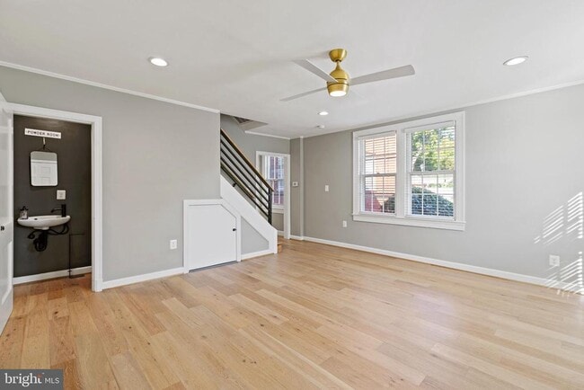 1300 S Cleveland St in Arlington, VA - Building Photo - Building Photo