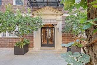 19 Fiske Pl in Brooklyn, NY - Building Photo - Building Photo