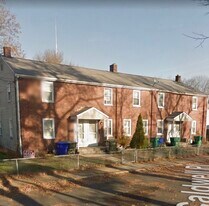 17 Caldwell Pl, Unit 17 in Springfield, MA - Building Photo