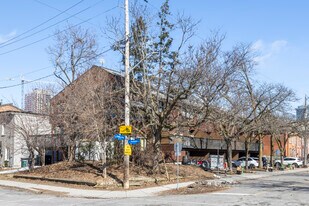 147-159 Primrose Av in Ottawa, ON - Building Photo