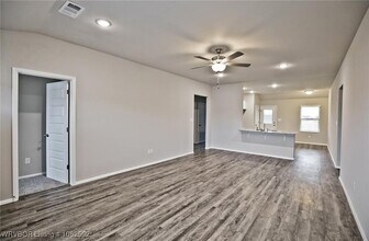 9025 Wildwood Way in Fort Smith, AR - Building Photo - Building Photo