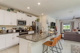 13699 Sea Bridge Dr in Hudson, FL - Foto de edificio - Building Photo