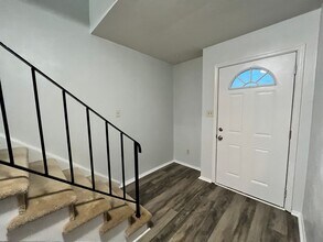 855 Cathedral Dr in Virginia Beach, VA - Building Photo - Building Photo