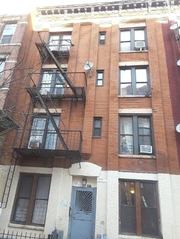 567 Saint Johns Plz in Brooklyn, NY - Building Photo - Building Photo