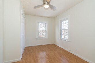 14 Walnut St in Bloomfield, NJ - Building Photo - Building Photo