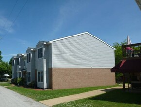 327 Garfield St, Unit 603 in Kittanning, PA - Building Photo - Building Photo