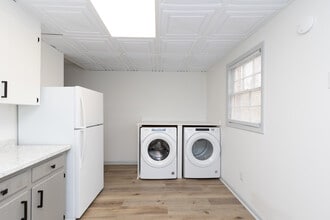 Vintages at Clemson in Clemson, SC - Building Photo - Interior Photo
