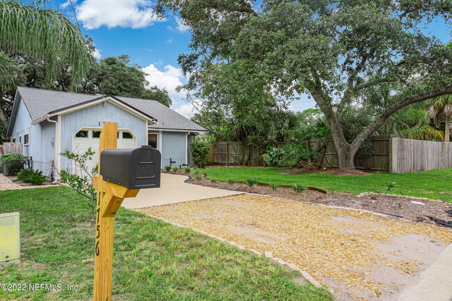 1756 Riley St in Jacksonville Beach, FL - Building Photo - Building Photo