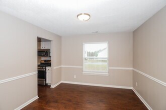 2962 Knoll View Pl in Douglasville, GA - Building Photo - Building Photo