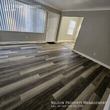 39770 Elmite St in Harrison Township, MI - Building Photo - Building Photo