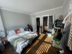 60 Longwood Ave, Unit 1 in Brookline, MA - Foto de edificio - Building Photo