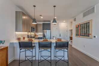 The Langford in Dallas, TX - Building Photo - Interior Photo