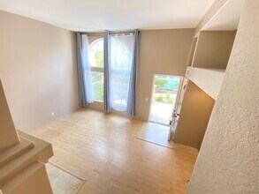 12974 Carmel Creek Rd in San Diego, CA - Building Photo - Building Photo