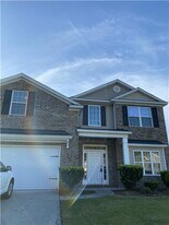 120 Iron Horse Spur in Savannah, GA - Building Photo