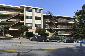 660 Clipper in San Francisco, CA - Building Photo - Building Photo