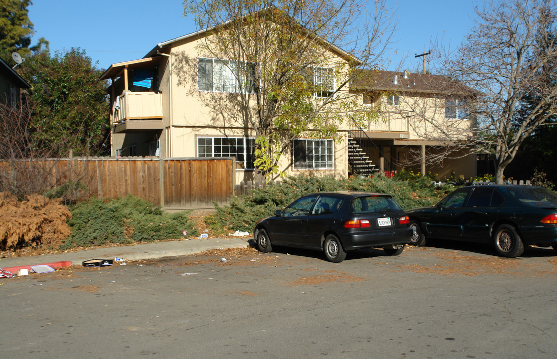 1826 Higdon Ave in Mountain View, CA - Building Photo