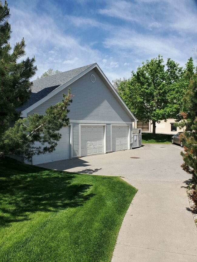 2012 Remington St in Fort Collins, CO - Building Photo - Building Photo