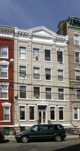 706 Willow Ave in Hoboken, NJ - Foto de edificio - Building Photo