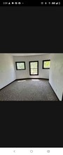 541 Woodlawn Ave in Rockford, IL - Building Photo - Building Photo