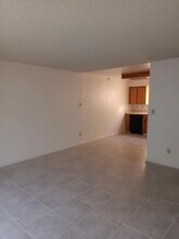 2126 O St, Unit 2126 O Street in Bakersfield, CA - Building Photo - Building Photo