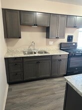 633 American St in California, PA - Building Photo - Building Photo