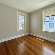 1603 Centre St in Newton, MA - Building Photo - Building Photo