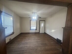 2824 Des Moines St in Des Moines, IA - Building Photo - Building Photo