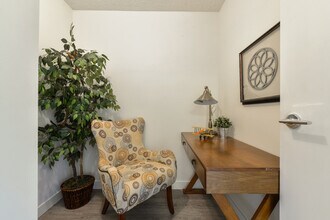 Morningside Estates in Edmonton, AB - Building Photo - Building Photo