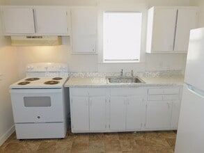 1400 Martin Luther King Jr Dr in Greensboro, NC - Building Photo - Building Photo