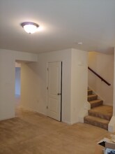 18 Teakwood Dr in Martinsburg, WV - Building Photo - Building Photo